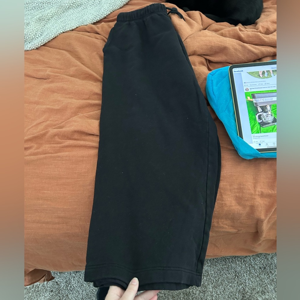 Old navy sweatpants